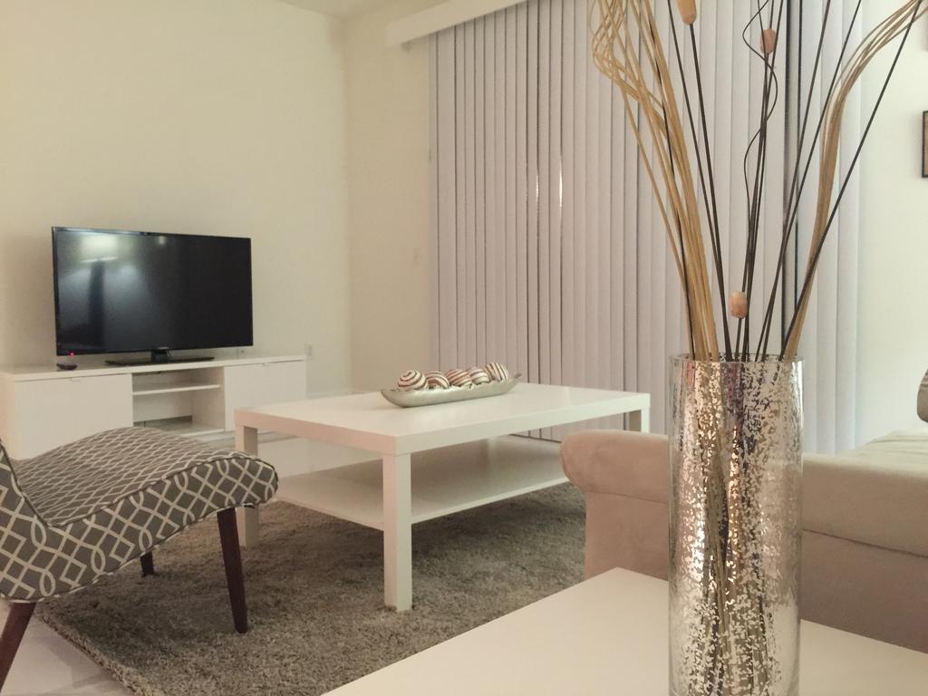 Lyx Suites At Merrick Park In Coral Gables Quarto foto