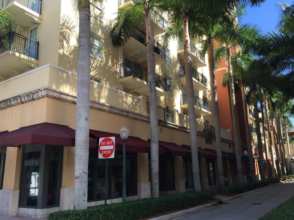 Lyx Suites At Merrick Park In Coral Gables Exterior foto
